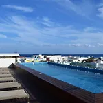 Luxurious And New 2 Bedroom Apartment With Private Jacuzzi