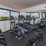 Luxurious And New 2 Bedroom Apartment With Private Jacuzzi